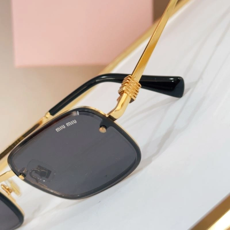 Refined Miu Miu Sunglasses 281714