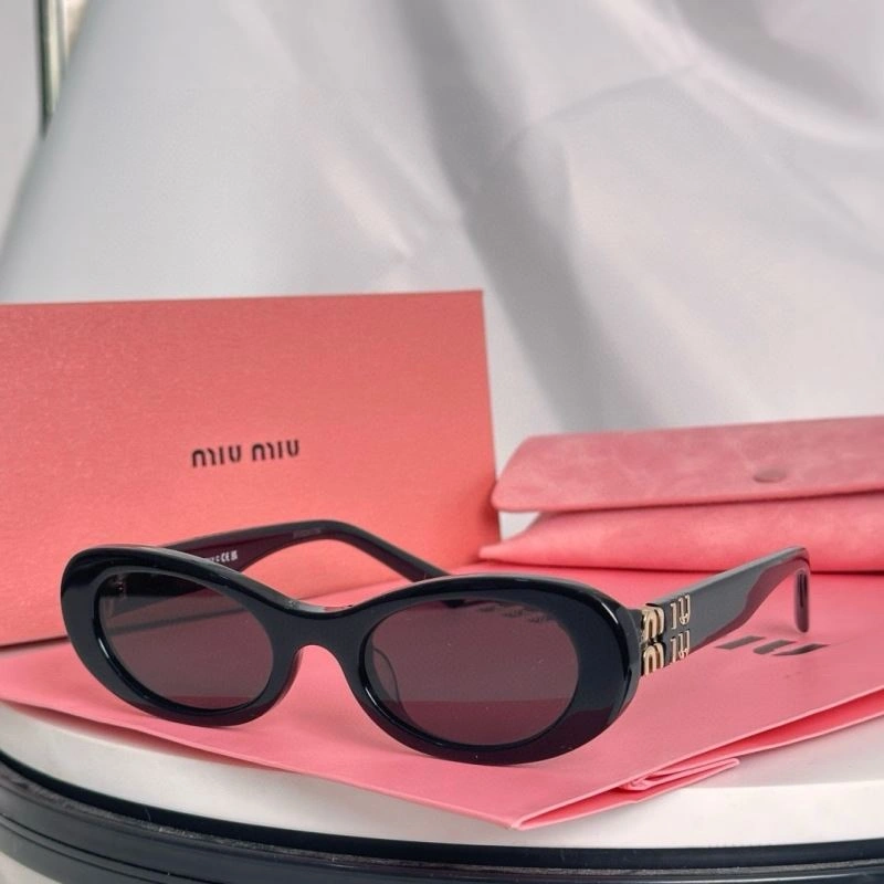Miu Miu Sunglasses Attractive 281692