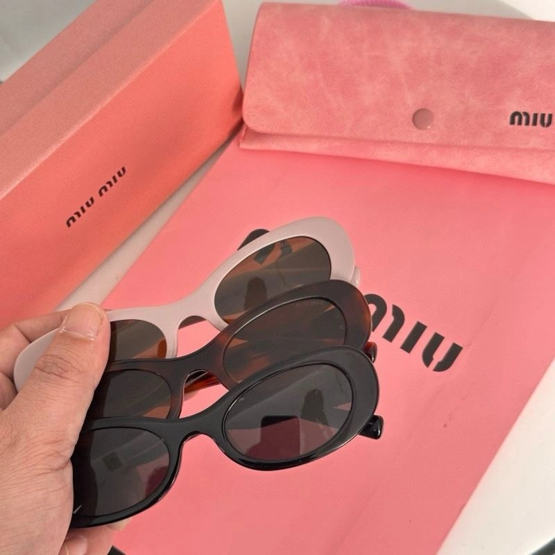 Miu Miu Sunglasses Attractive 281692