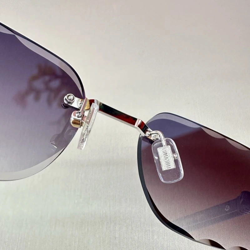 Miu Miu Sunglasses Snug 281696