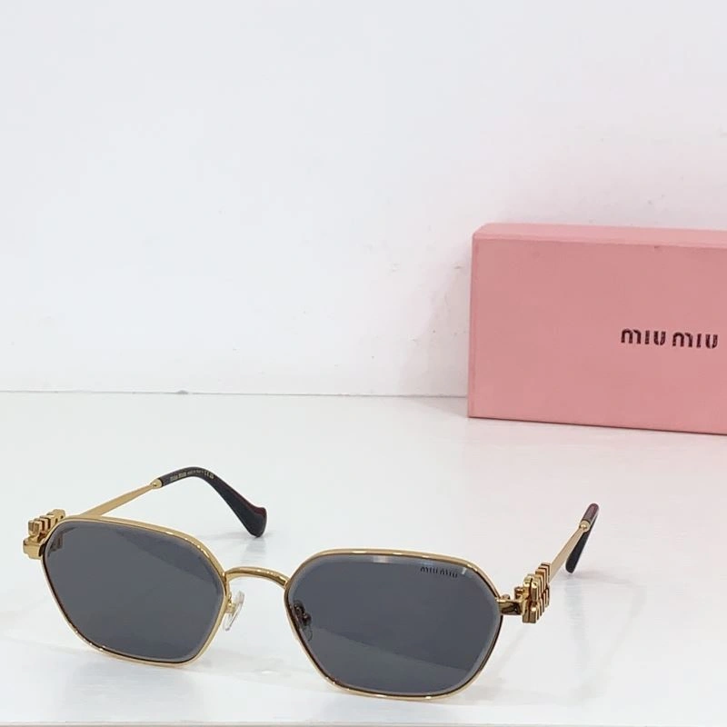 AllSeason Miu Miu Sunglasses 281688