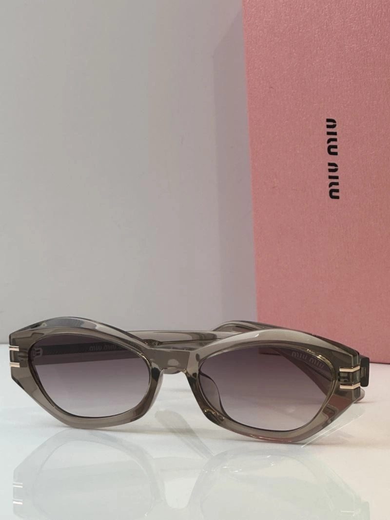 Miu Miu Sunglasses MultiPurpose 281704