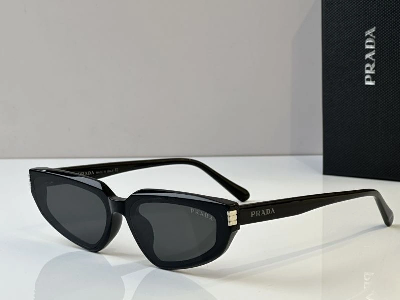 Miu Miu Sunglasses Stretchable 281682
