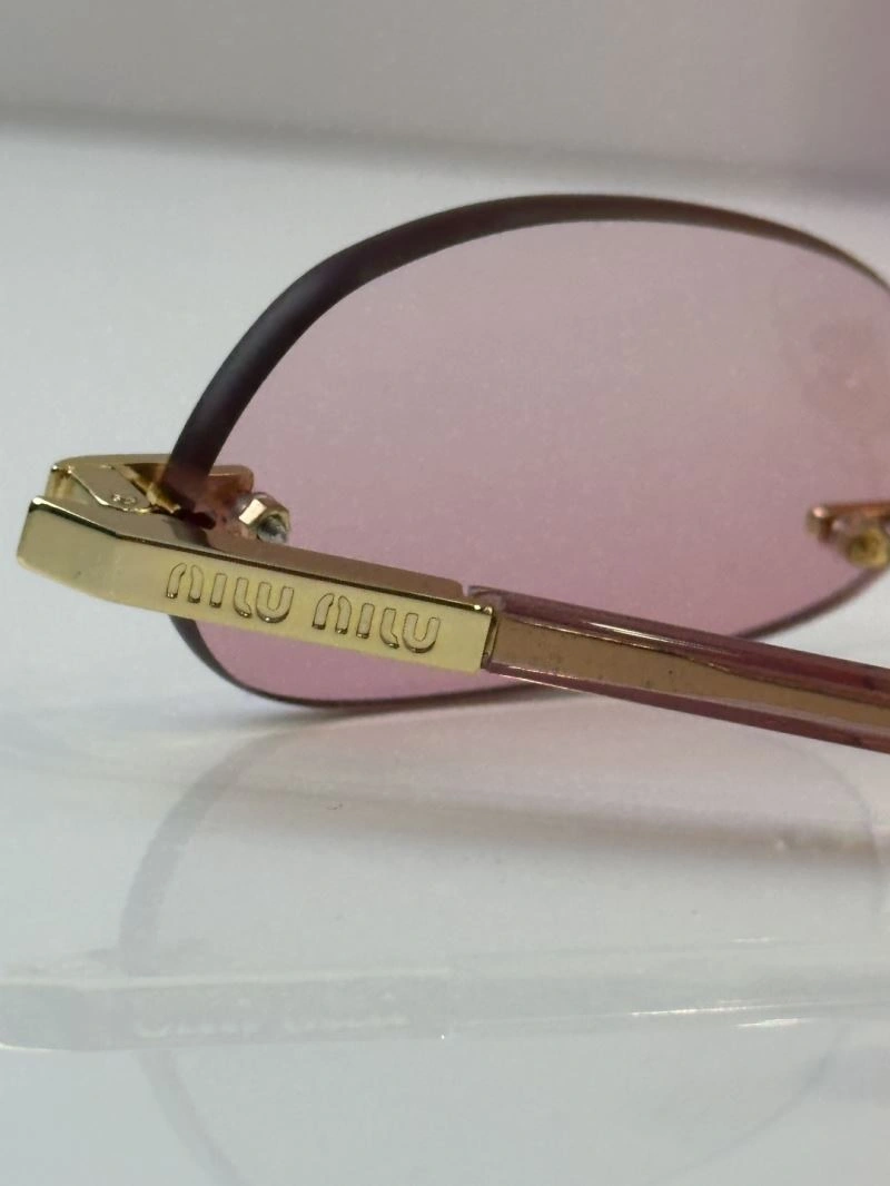 Bright Miu Miu Sunglasses 281684