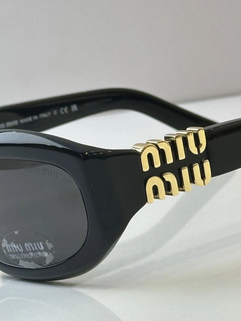Tailored Miu Miu Sunglasses 281683
