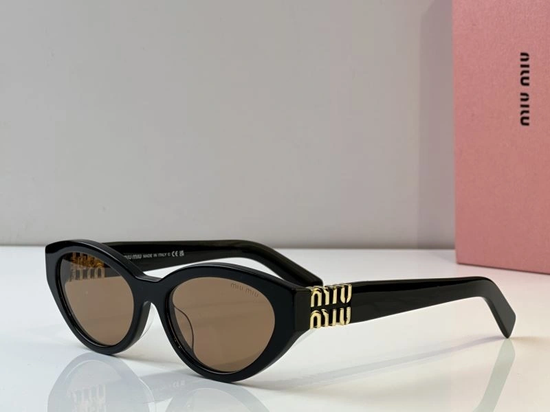 EasyCare Miu Miu Sunglasses 281676