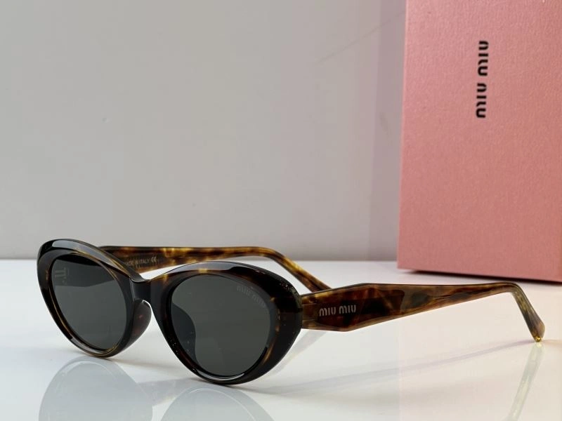 TravelReady Miu Miu Sunglasses 281675