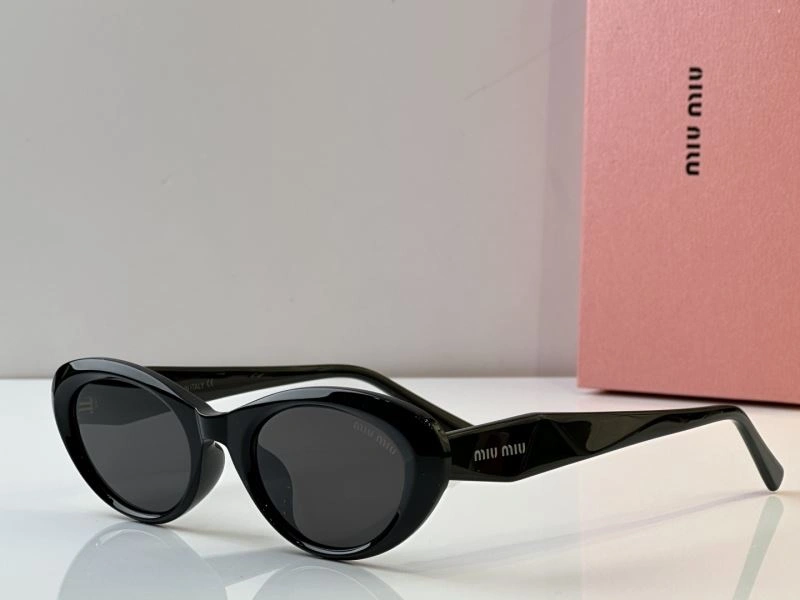 TravelReady Miu Miu Sunglasses 281675