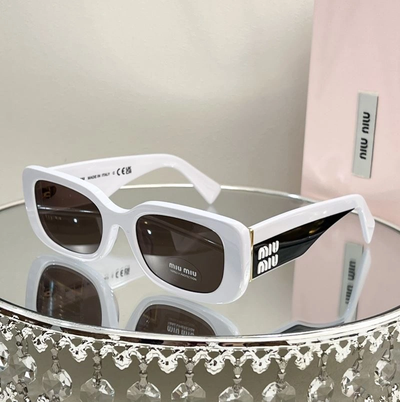 Miu Miu Sunglasses SmartChoice 281670