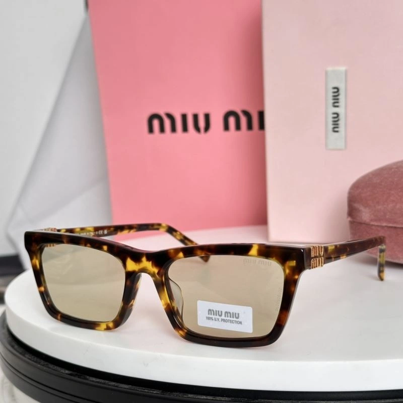 Durable Miu Miu Sunglasses 281651