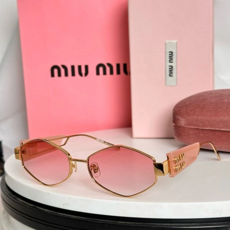 Miu Miu Sunglasses MoistureWicking 281673