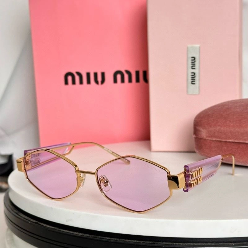 Miu Miu Sunglasses MoistureWicking 281673