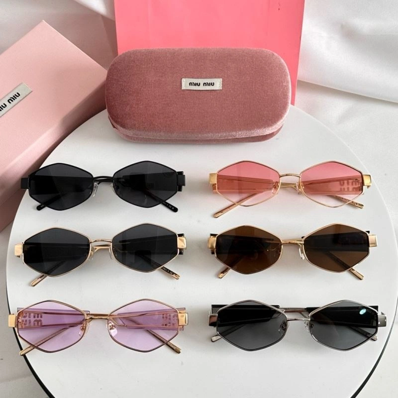 Miu Miu Sunglasses MoistureWicking 281673