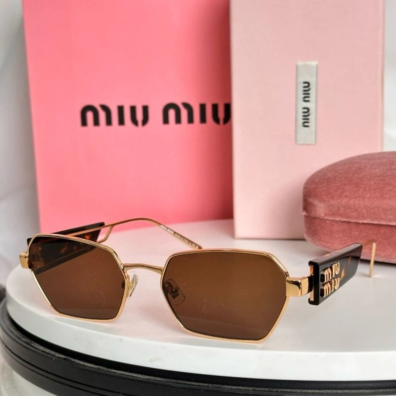 Sustainable Miu Miu Sunglasses 281666