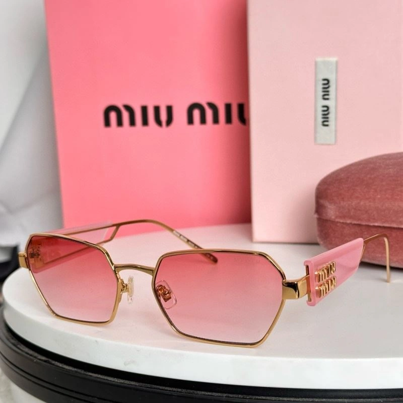 Sustainable Miu Miu Sunglasses 281666