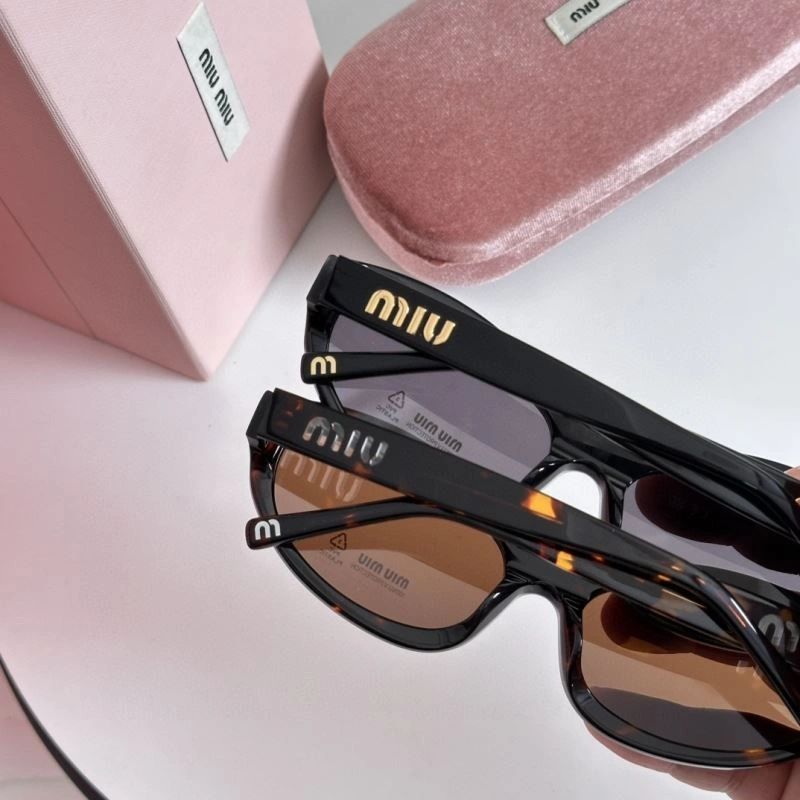 GoodFit Miu Miu Sunglasses 281659