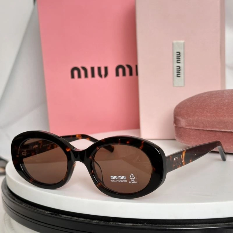 Miu Miu Sunglasses Durable 281650