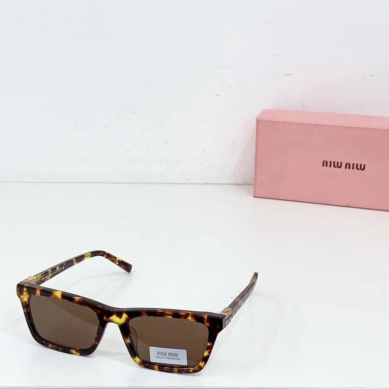 Miu Miu Sunglasses WaterResistant 281662