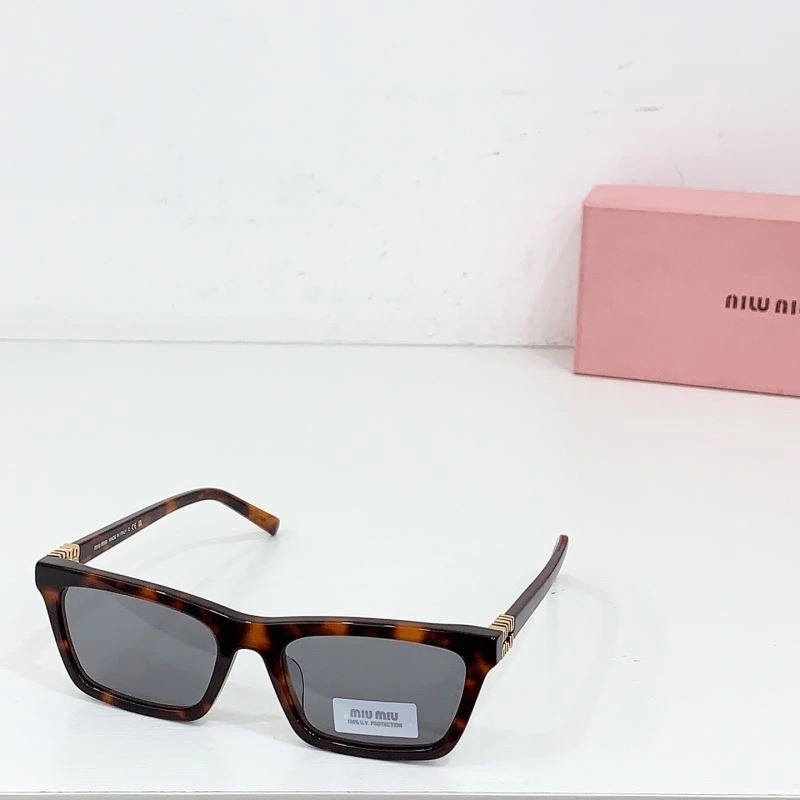 Miu Miu Sunglasses WaterResistant 281662