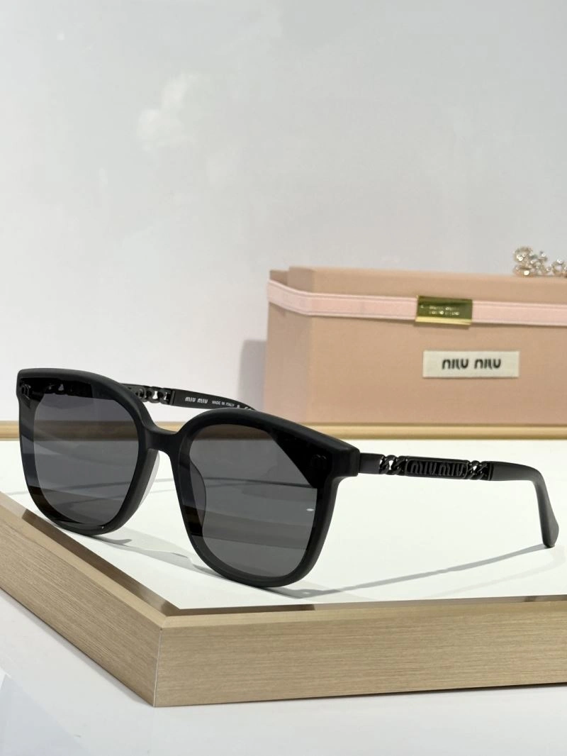 Neat Miu Miu Sunglasses 281660