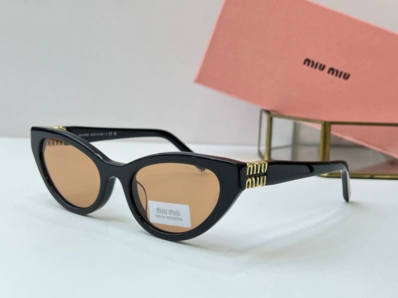 Miu Miu Sunglasses Attractive 281647