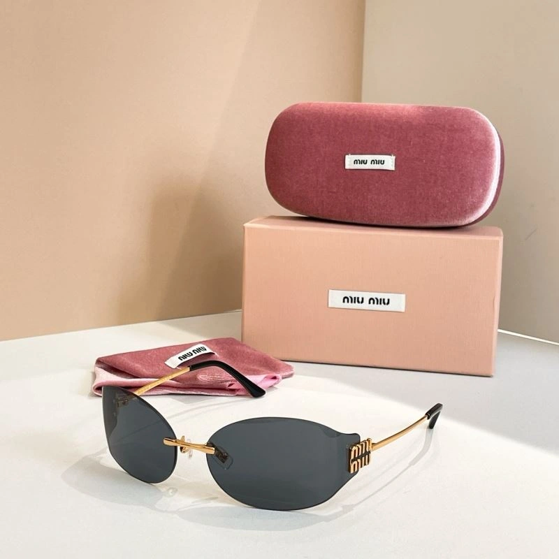 Miu Miu Sunglasses EasyMatch 281638