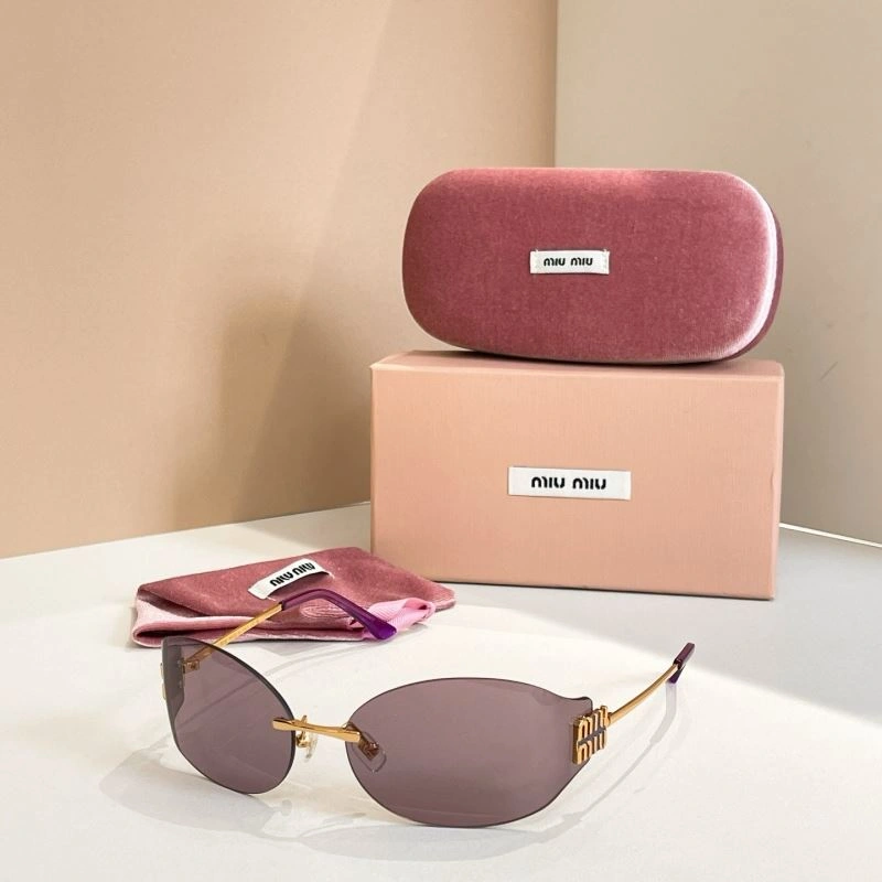 Miu Miu Sunglasses EasyMatch 281638
