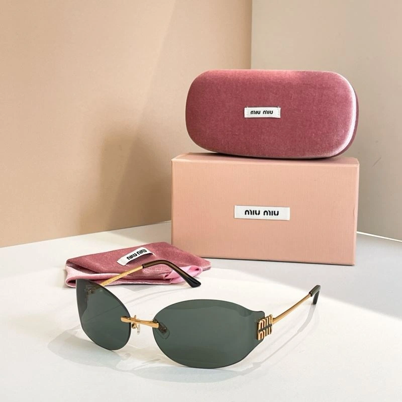 Miu Miu Sunglasses EasyMatch 281638