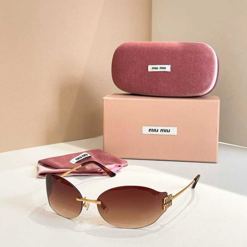 Miu Miu Sunglasses EasyMatch 281638