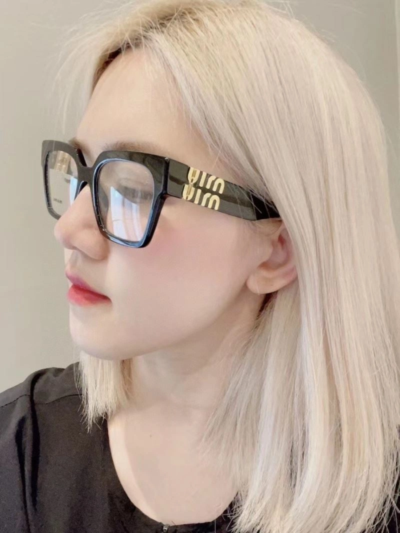 Miu Miu Sunglasses HighQuality 281639