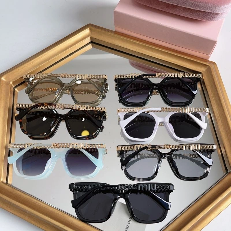 Miu Miu Sunglasses MultiPurpose 281636