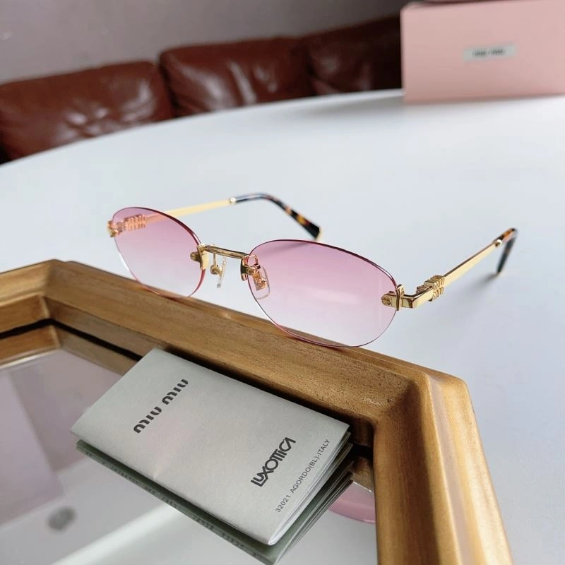 Miu Miu Sunglasses Cozy 281633