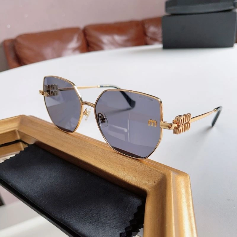 TechFriendly Miu Miu Sunglasses 281606