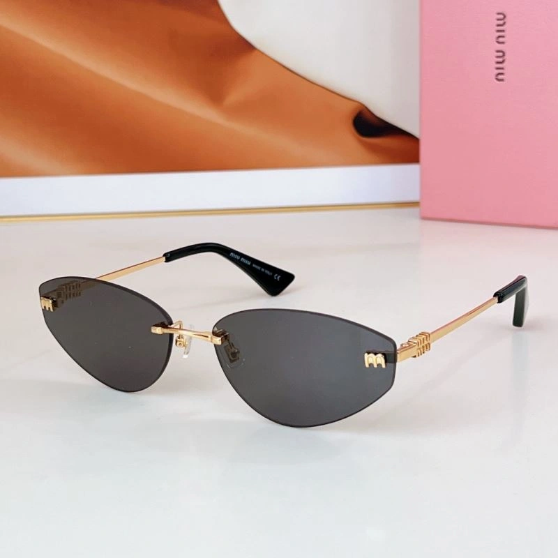 Miu Miu Sunglasses Chic 281624