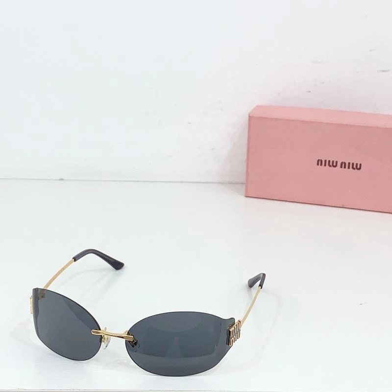 Miu Miu Sunglasses Chic 281613