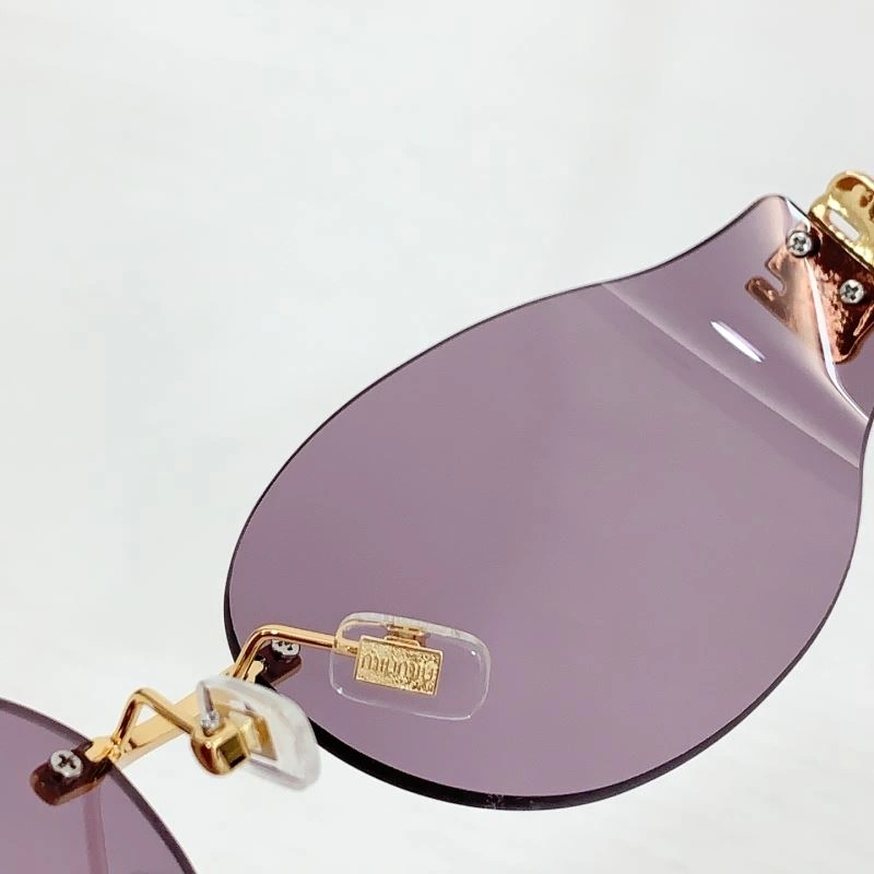 Miu Miu Sunglasses Chic 281613