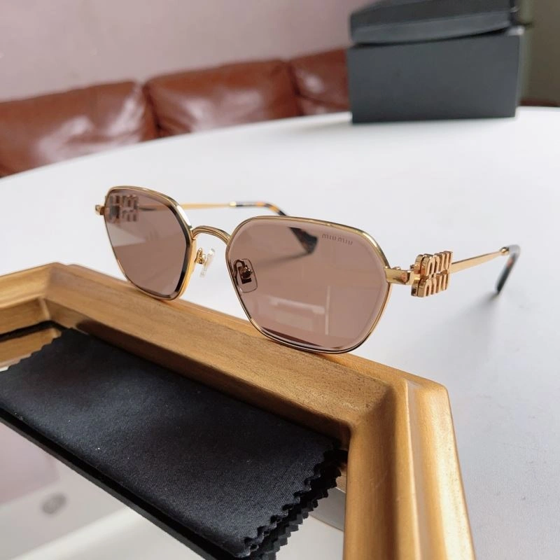 TravelReady Miu Miu Sunglasses 281620