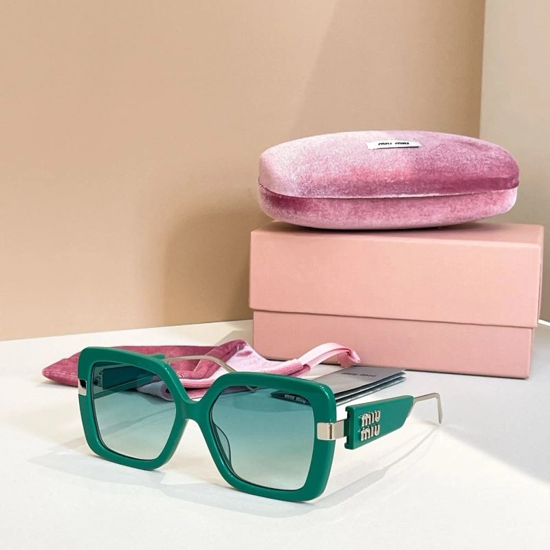Miu Miu Sunglasses EyeCatching 281617