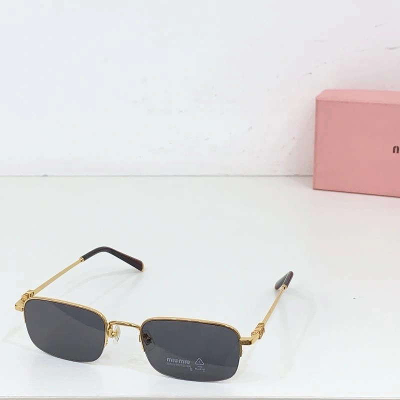 Miu Miu Sunglasses WaterResistant 281618