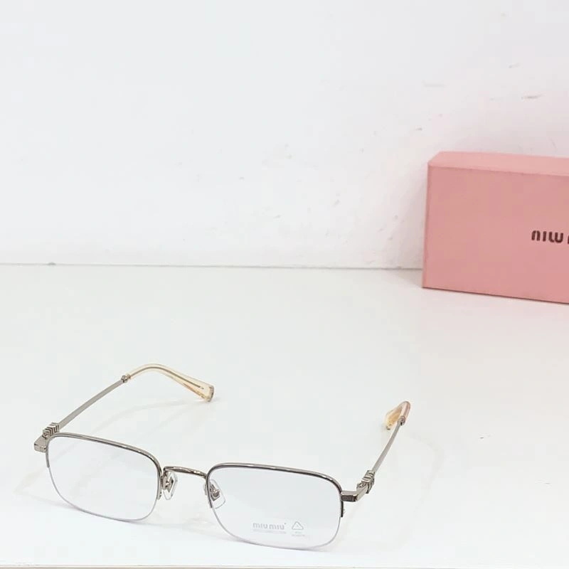 Miu Miu Sunglasses WaterResistant 281618