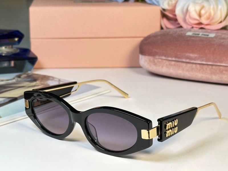Miu Miu Sunglasses Comfortable 281611