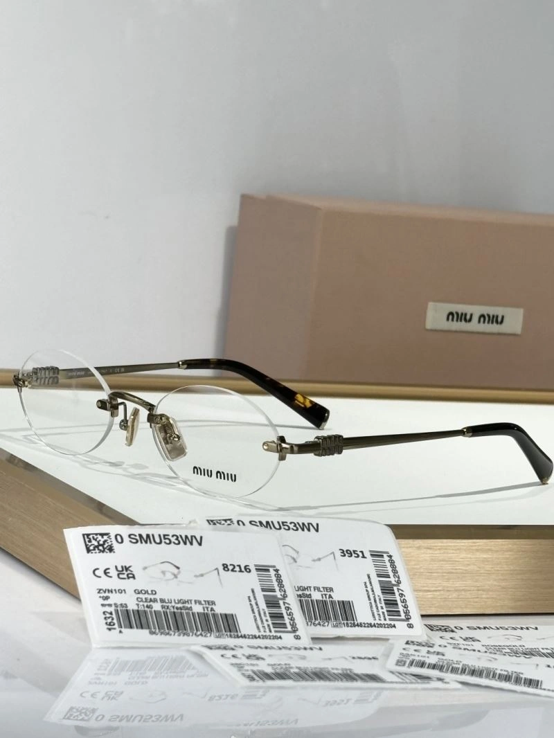 Miu Miu Sunglasses Flexible 281626