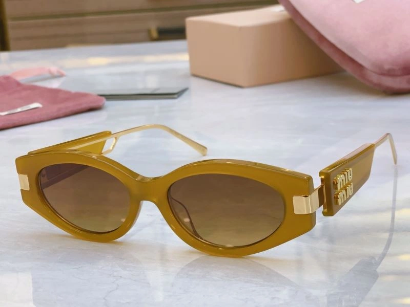 UrbanStyle Miu Miu Sunglasses 281615