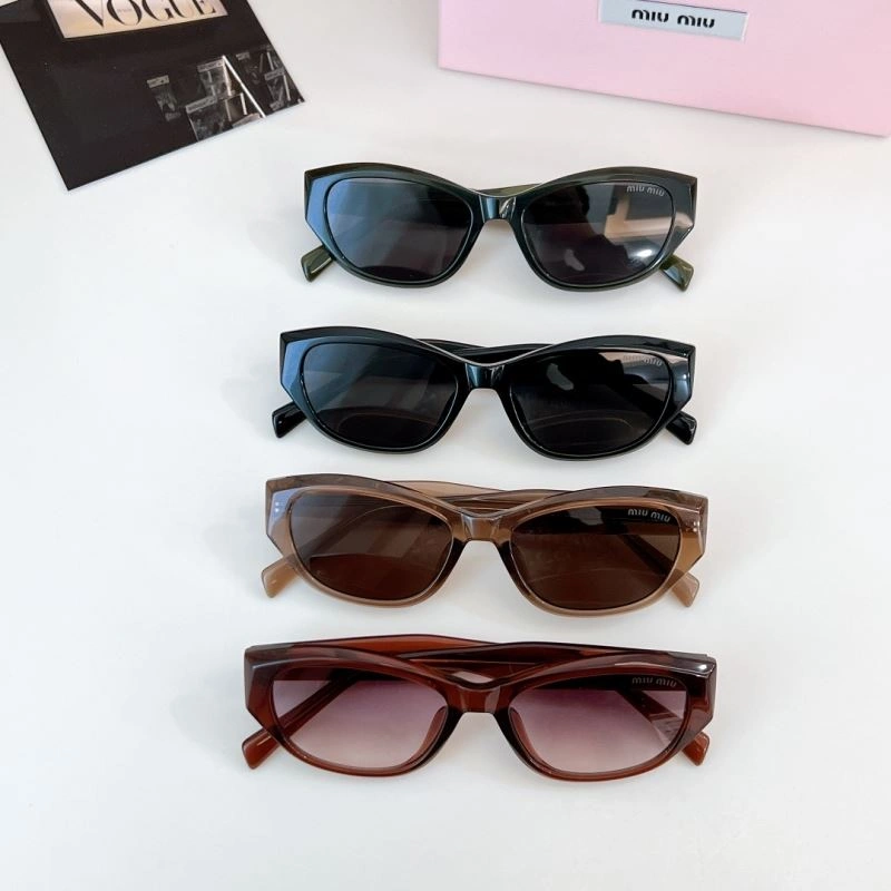 Miu Miu Sunglasses Unisex 281591