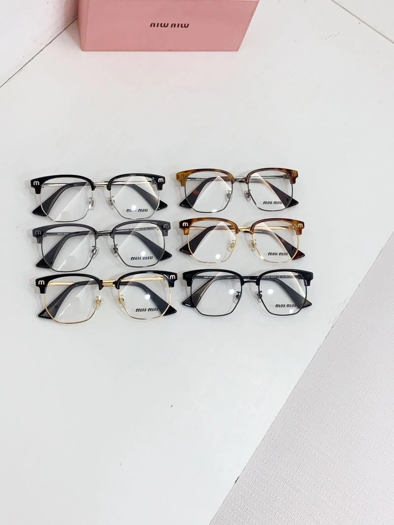 Miu Miu Sunglasses Reliable 281589