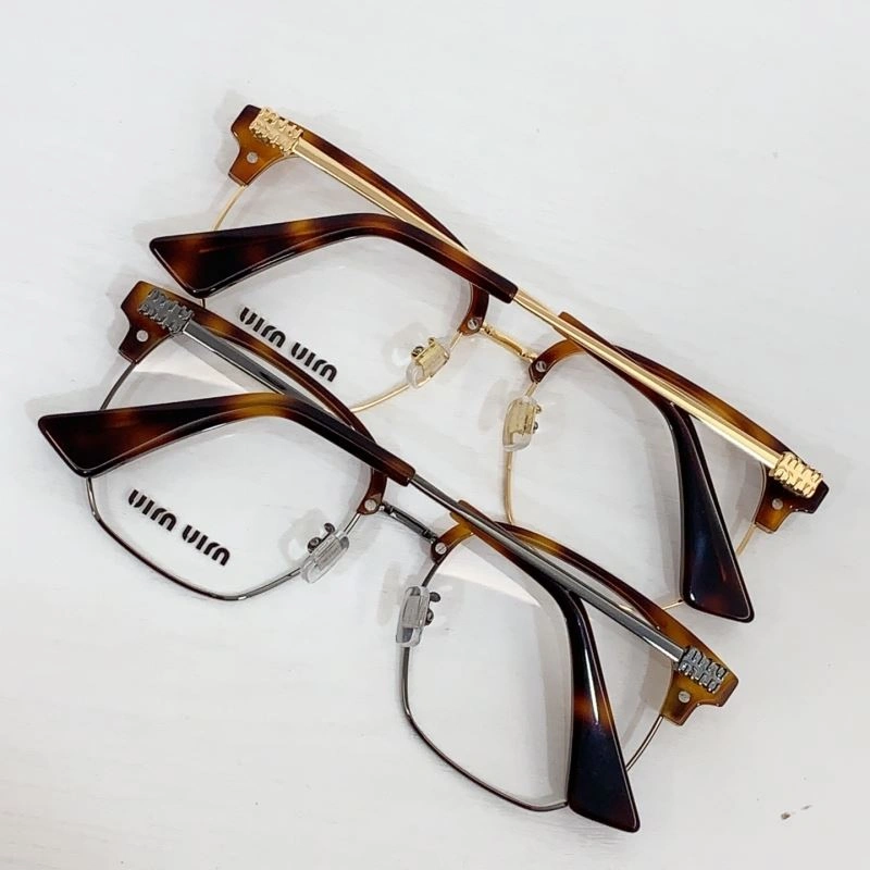 Miu Miu Sunglasses Reliable 281589