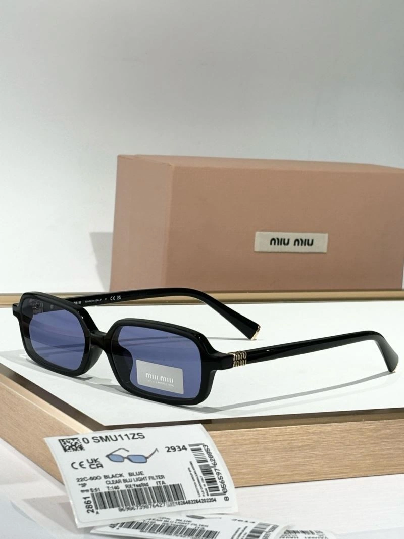 Miu Miu Sunglasses WellDesigned 281578