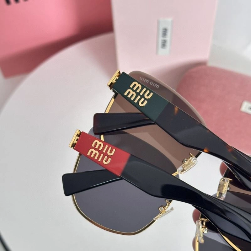 Miu Miu Sunglasses Bright 281563