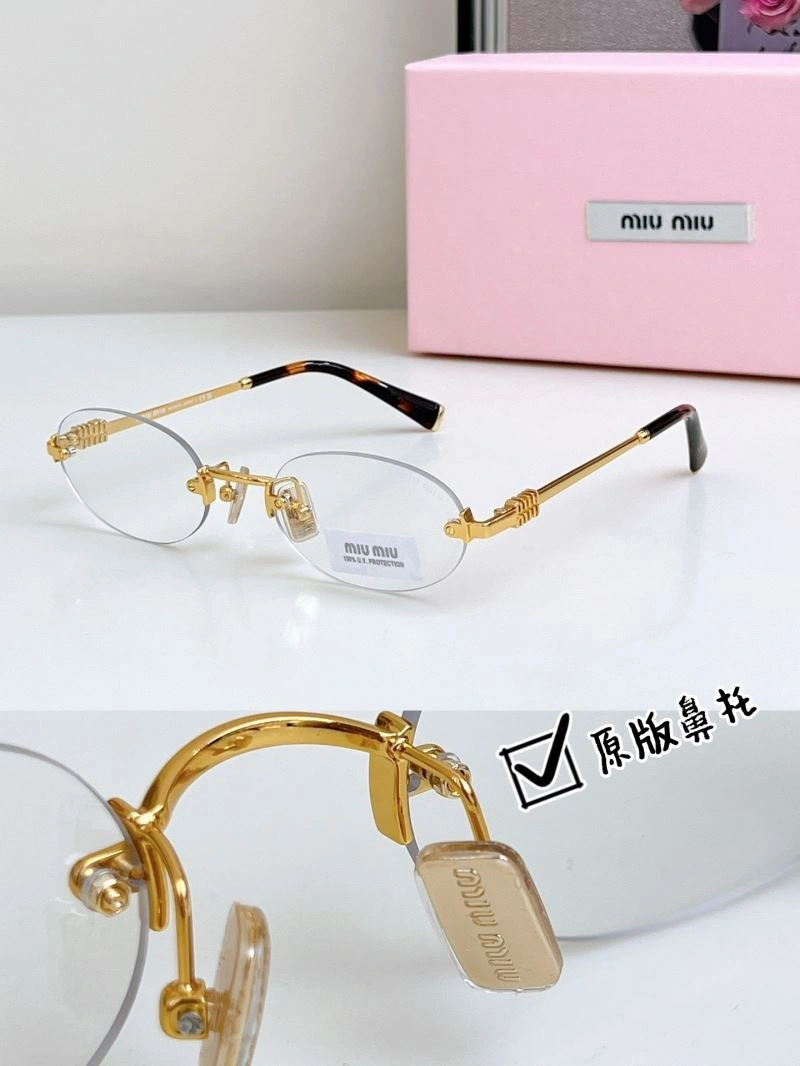 Cozy Miu Miu Sunglasses 281581