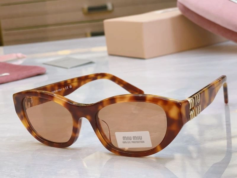 Miu Miu Sunglasses Popular 281568